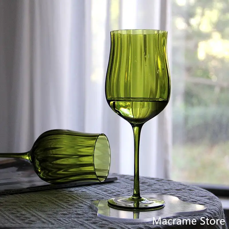 1pcs Luxury Tulip Vertical Rib Champagne Goblet, Wine Glass, Grace Wine Glass Cup, Rainbow Glass, Colorful Goblets