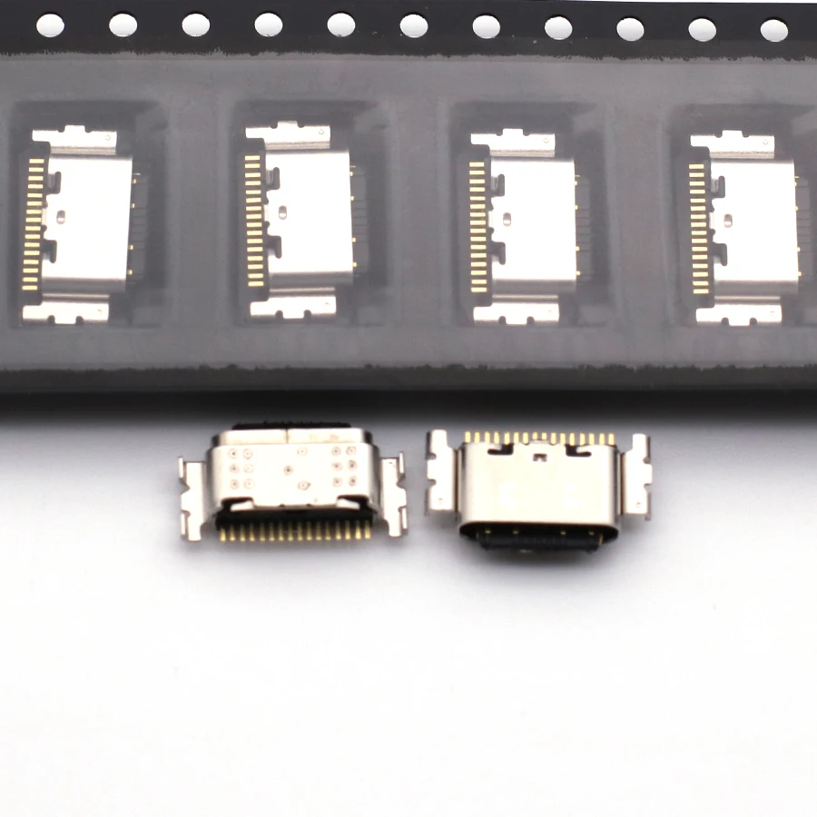 Versatile USB Charging Connector for Smartphones and Devices