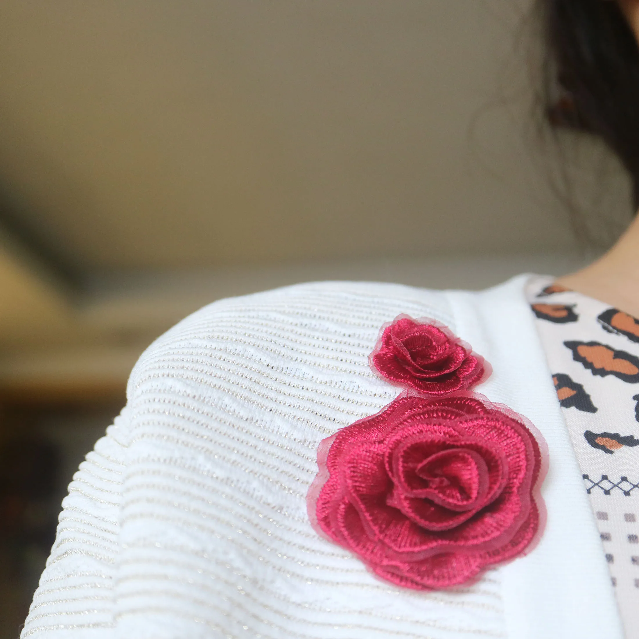 10 개/대 DIY 자수 꽃 장미 패치 의류 수 놓은 꽃 패치 가방 장식 parches applique
