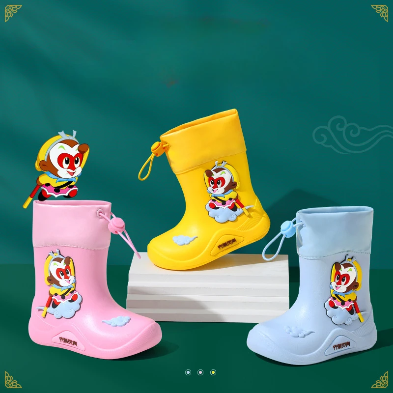 

Sun Wukong Children's Rain Shoes Anti Slip Water Shoes Waterproof Lightweight Medium Tube Primary School Students