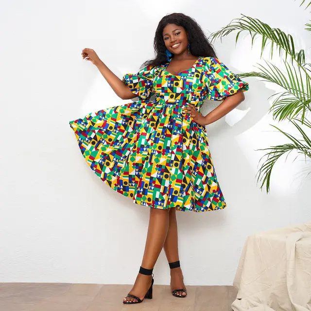 Osas Bob Sleeve V-Neck Flare Print Dress - Image 3
