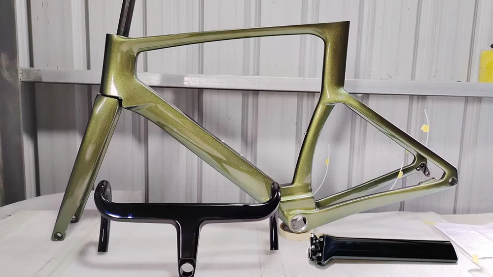 Carbon Road Bike Frame Disc Brake Full Inner Cable Coustomized Color Bicycle Frameset