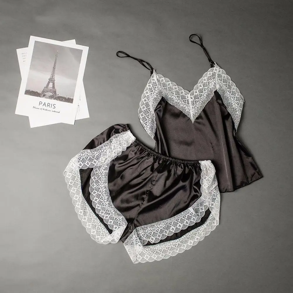 

Sweet Sexy Shorts Lace V-neck Women Crop Tops Two Piece Set Suspender Pajamas Lingerie Sets Female Nightwear