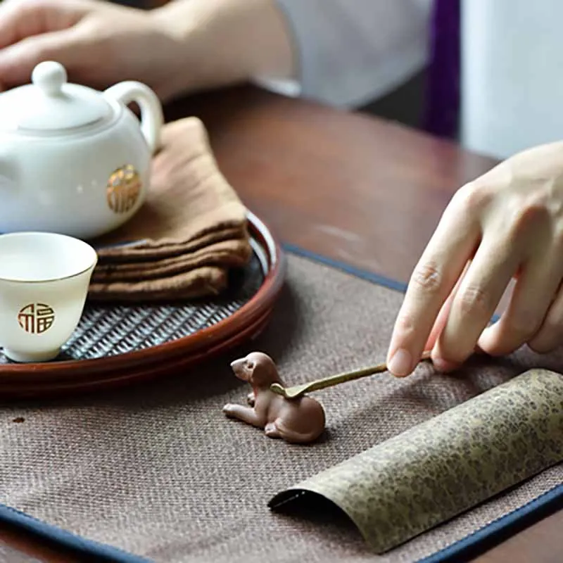 Pure White Ceramic Animal Dog Figurines, Chinese Kung Fu Puer Tea Pet, Porcelain Teaware Ornaments, Crafts Gift