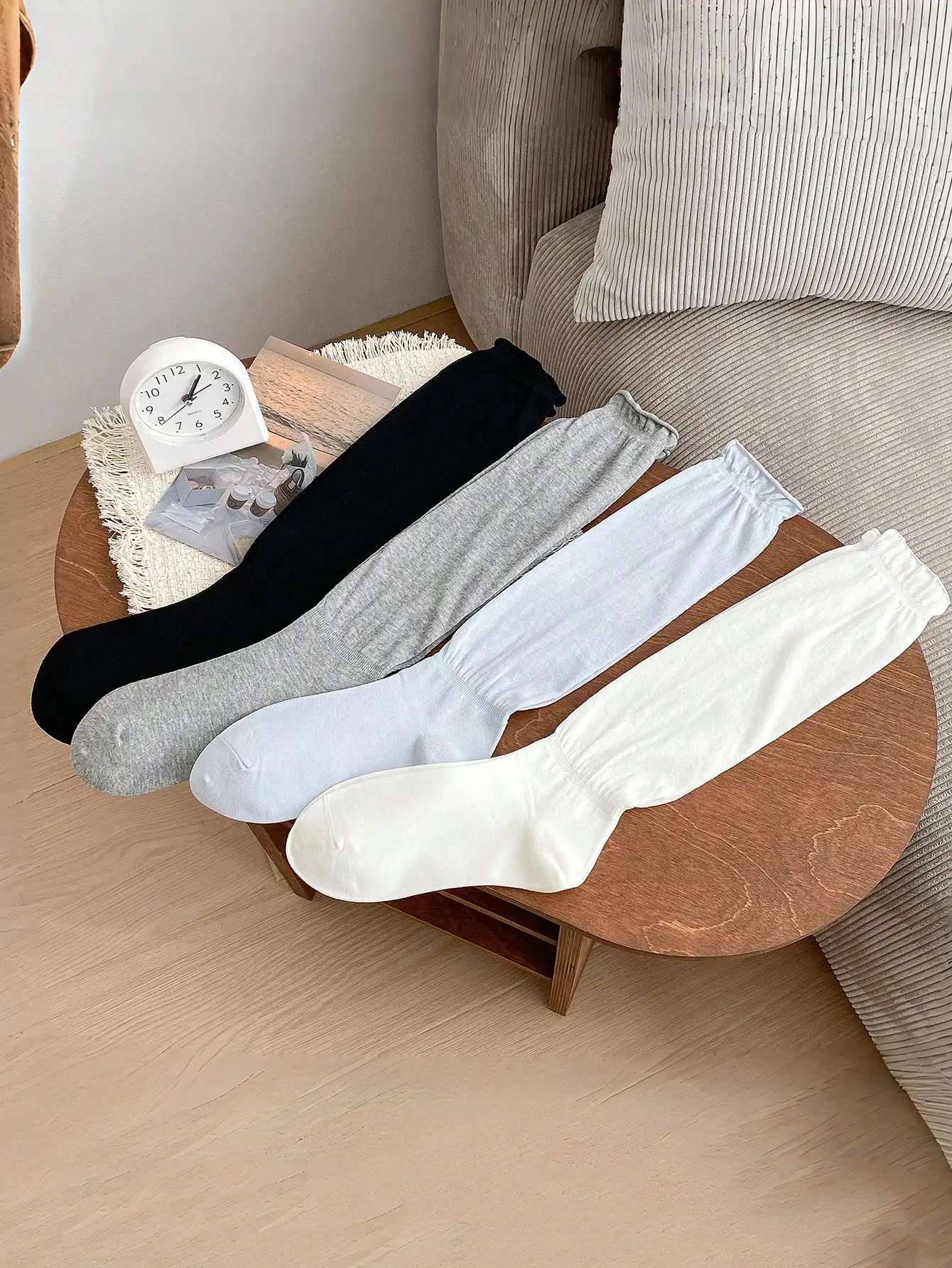 Damenstrümpfe, neue einfarbige, dünne, atmungsaktive kniehohe Socken für Damen, modische lange Damensocken im koreanischen Stil – Detail 1