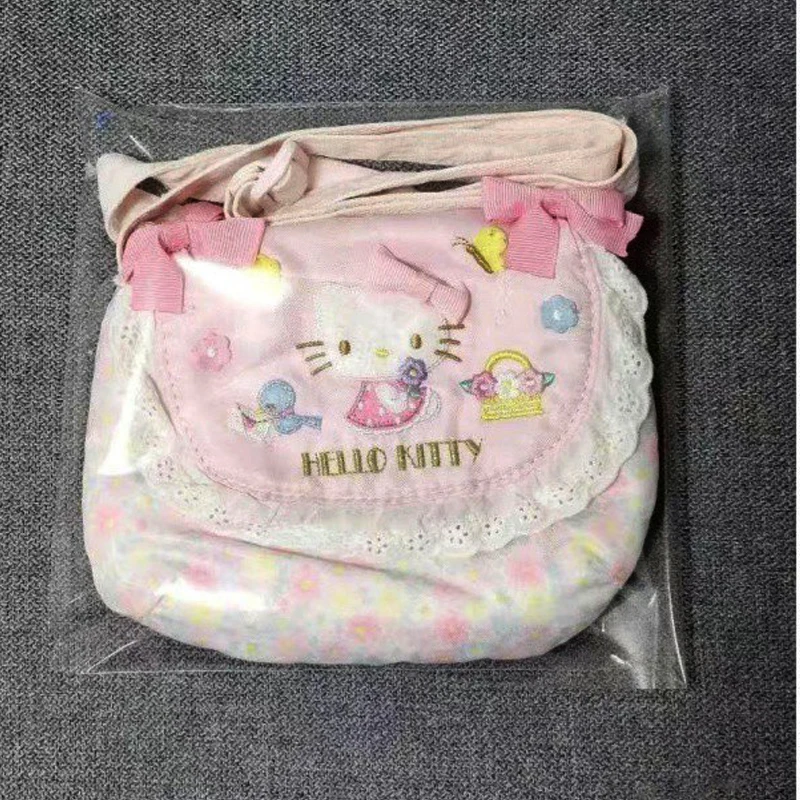 

Японская мультяшная аниме-фигурка Hello Kitty Sanrio, милая и милая девочка с сердцем, простая японская сумка через плечо, праздничный подарок для девочки