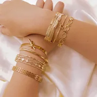 Stainless Steel Bangles Bracelet for Women Luxury Gold Color Cuff Bracelet Femme Fashion Wedding Jewelry Valentines Day Gift 1