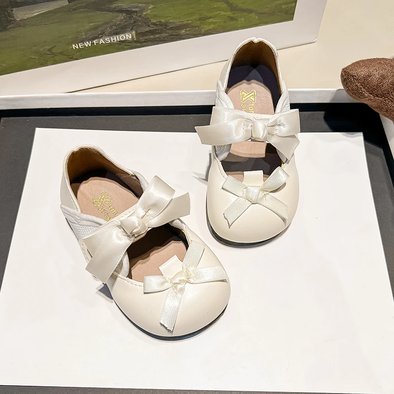 Leather Ballet Flats for Girls with Soft Sole and Cute Bow