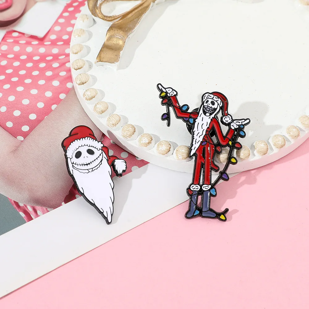 

Anime Nightmare Before Pin Santa Claus Brooch Cartoon Ghost Badge Bags Jeans Scarf Lapel Pin Jewelry Best Christmas Kids Gifts