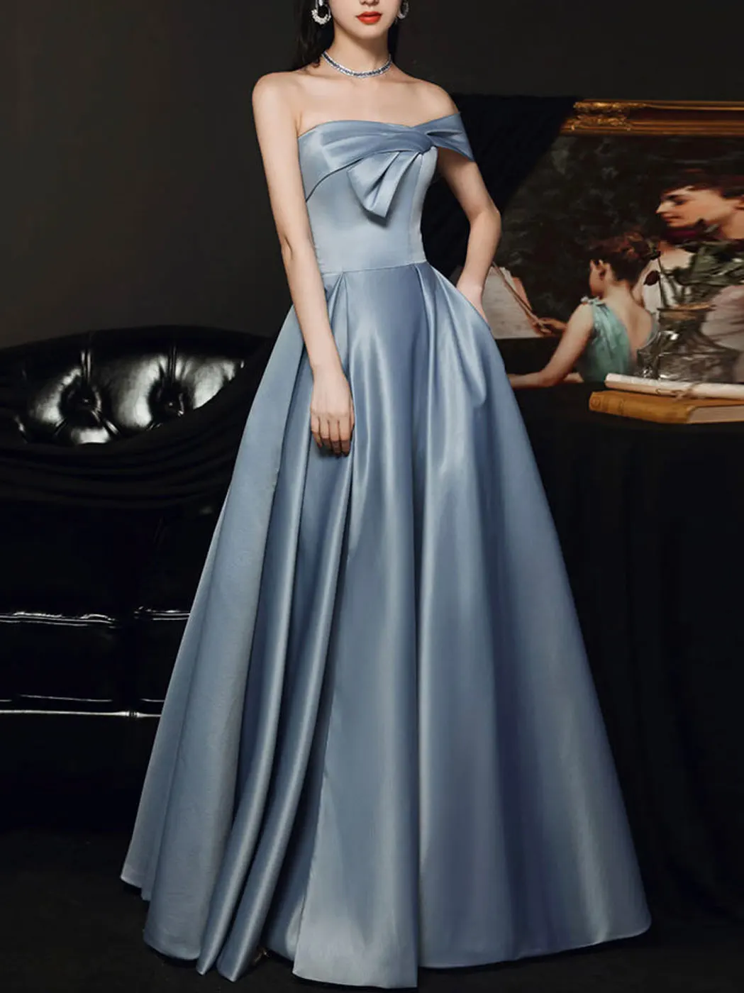

Vintage Short Pink Strapless Evening Dresses With Bow A-Line Satin Ruffled Knee Length Formal Occasion Prom Party Gowns