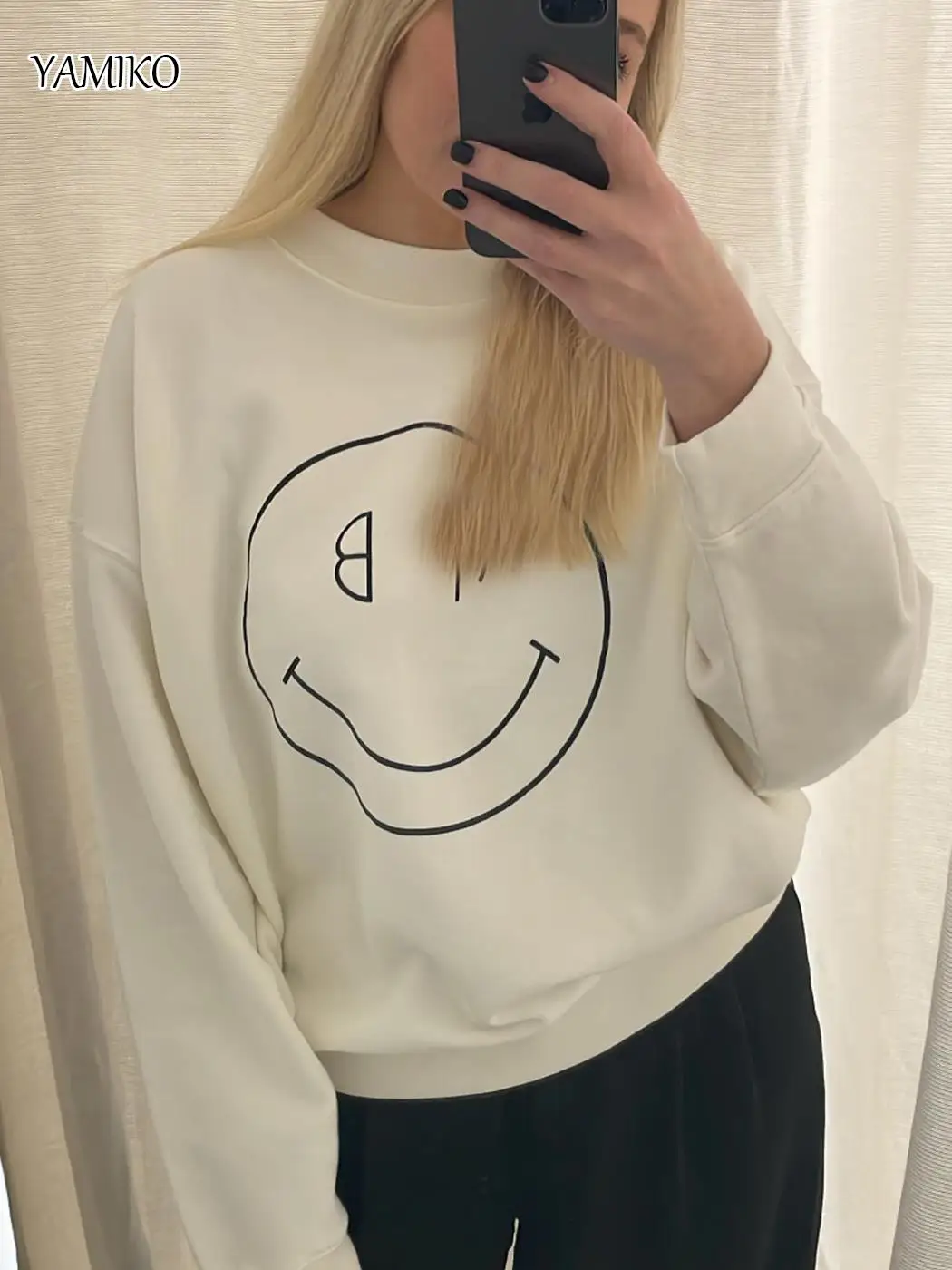 2024 Spring Autumn White Sweatshirts O-Neck Long Sleeve Women Sweatshirt Tops Pullover Cotton Chic Graphic Casual Sweatshirts