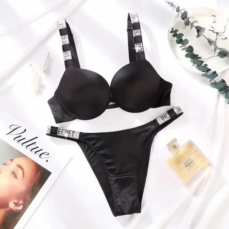 VS Sexy Women Lingerie 2 Pieces Push Up Bra and Panties Set Lace Embroidered Underwear Comfortable Nightwear Wholesale