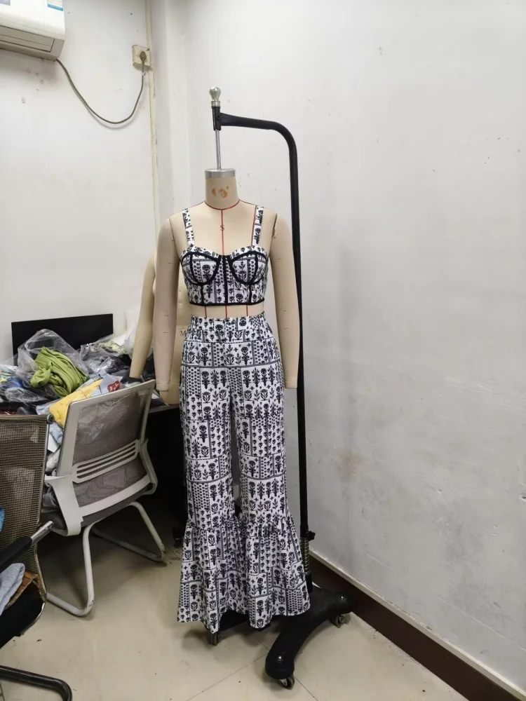 Wmstar Two Piece Sets Women Wholesale Fashion Black and White Printed Strap Top High Waist Flared Trousers Matching Suit