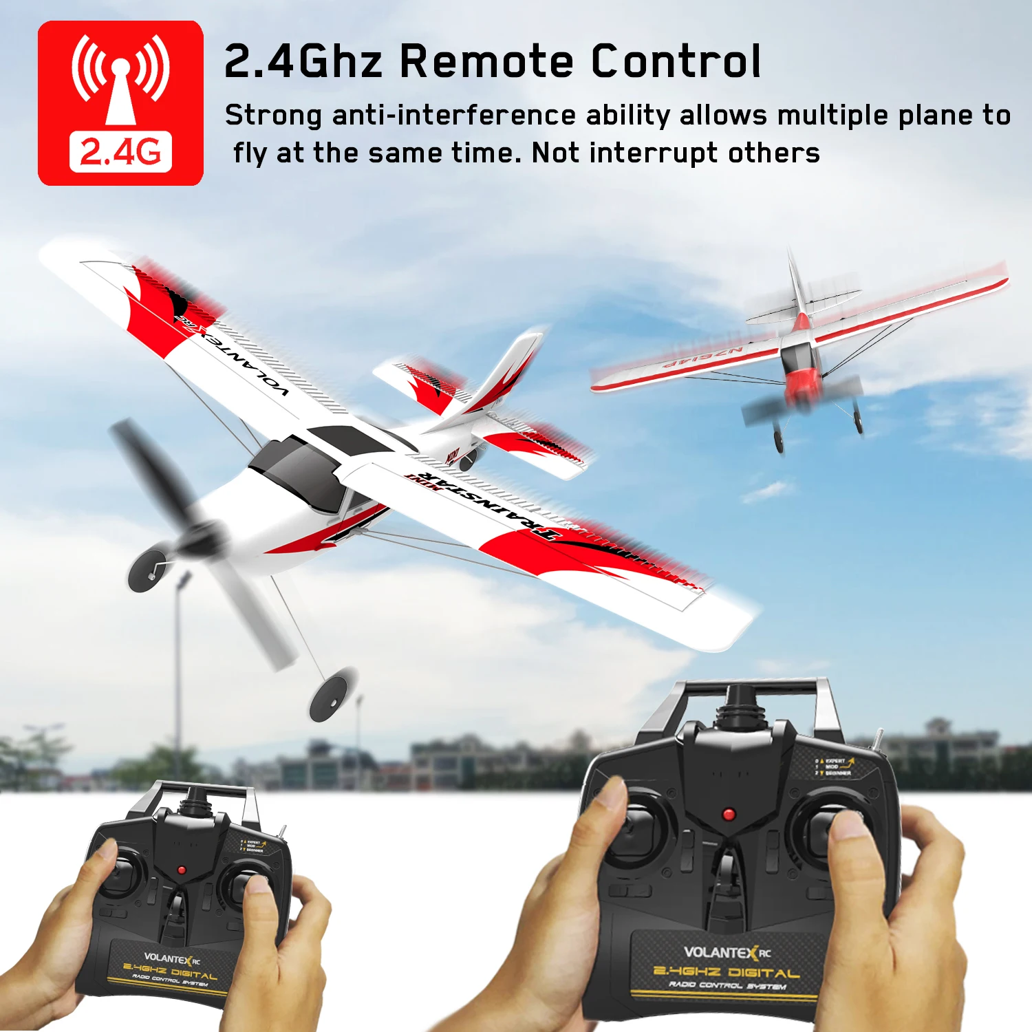 Avion RC Xpilot en vol, système de stabilisation activé, parfait pour les débutants avec 20 minutes d'autonomie
