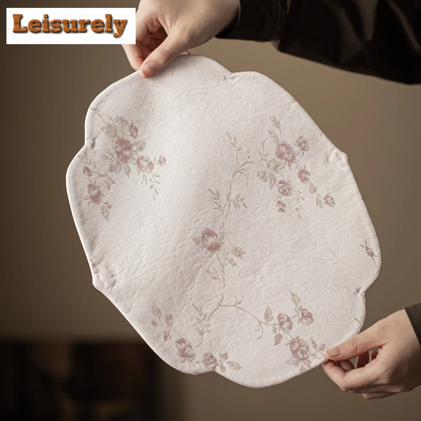 Xiangyun Silk Vine Grass Pink Tea Table Mats Vintage Teacup Coaster Set Drink Coaster Dinner Table Cloth Mat Cafes Decoration