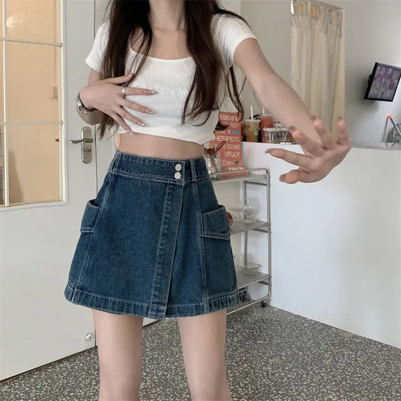 

New Fashion High-quality High-waist Slim Denim Shorts Women's Hakama Korean Style Design Cute Hot Girl A-line Denim Shorts