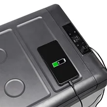 USB CHARGER