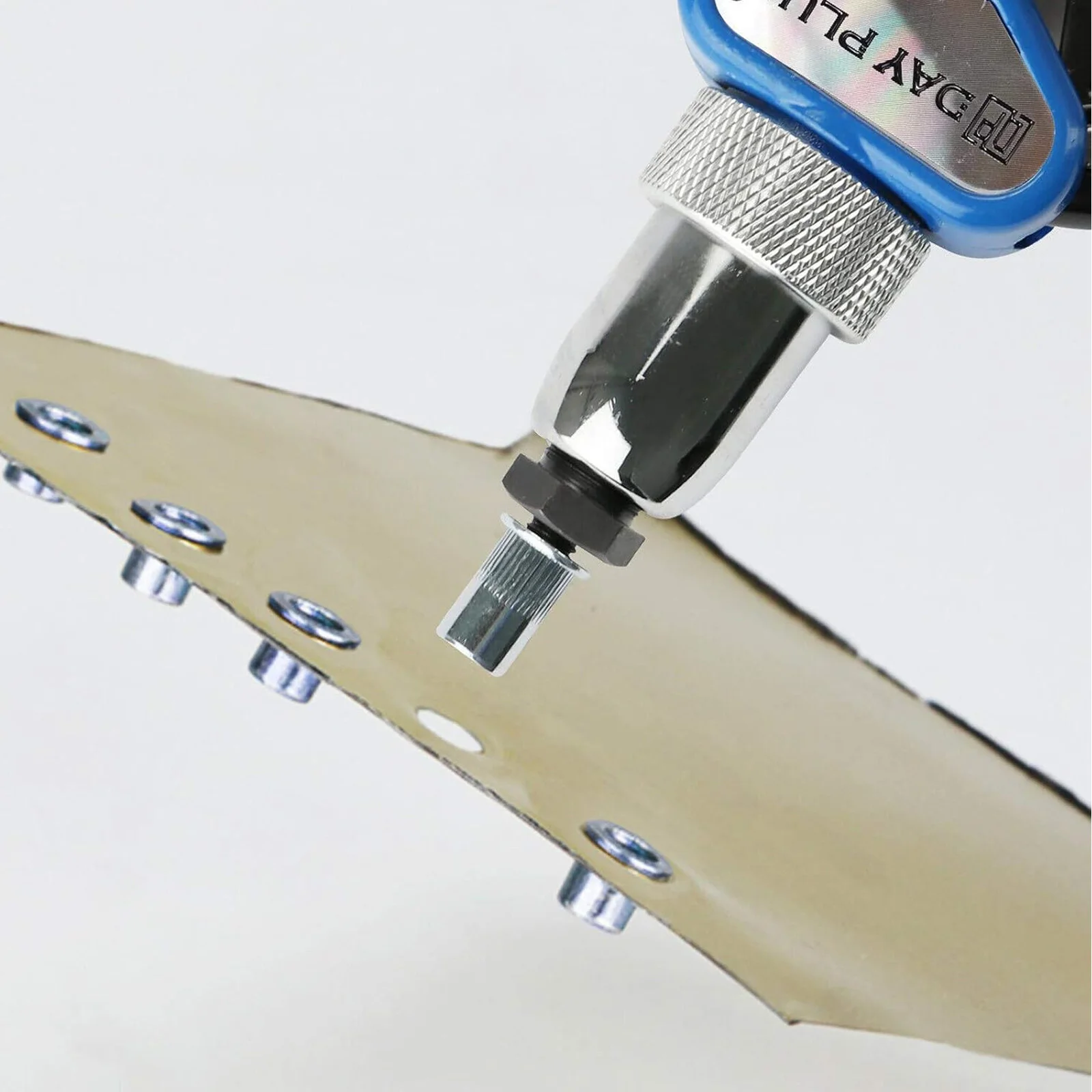 Professional Rivet Nut Pliers Set Image 6