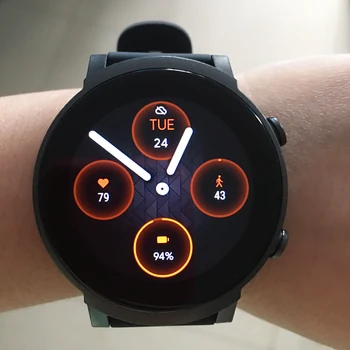 Usato Ticwatch E3 (ricondizionato) Wear OS Smartwatch per uomini e donne IP68 impermeabile Google Pay-condizione di proprietà