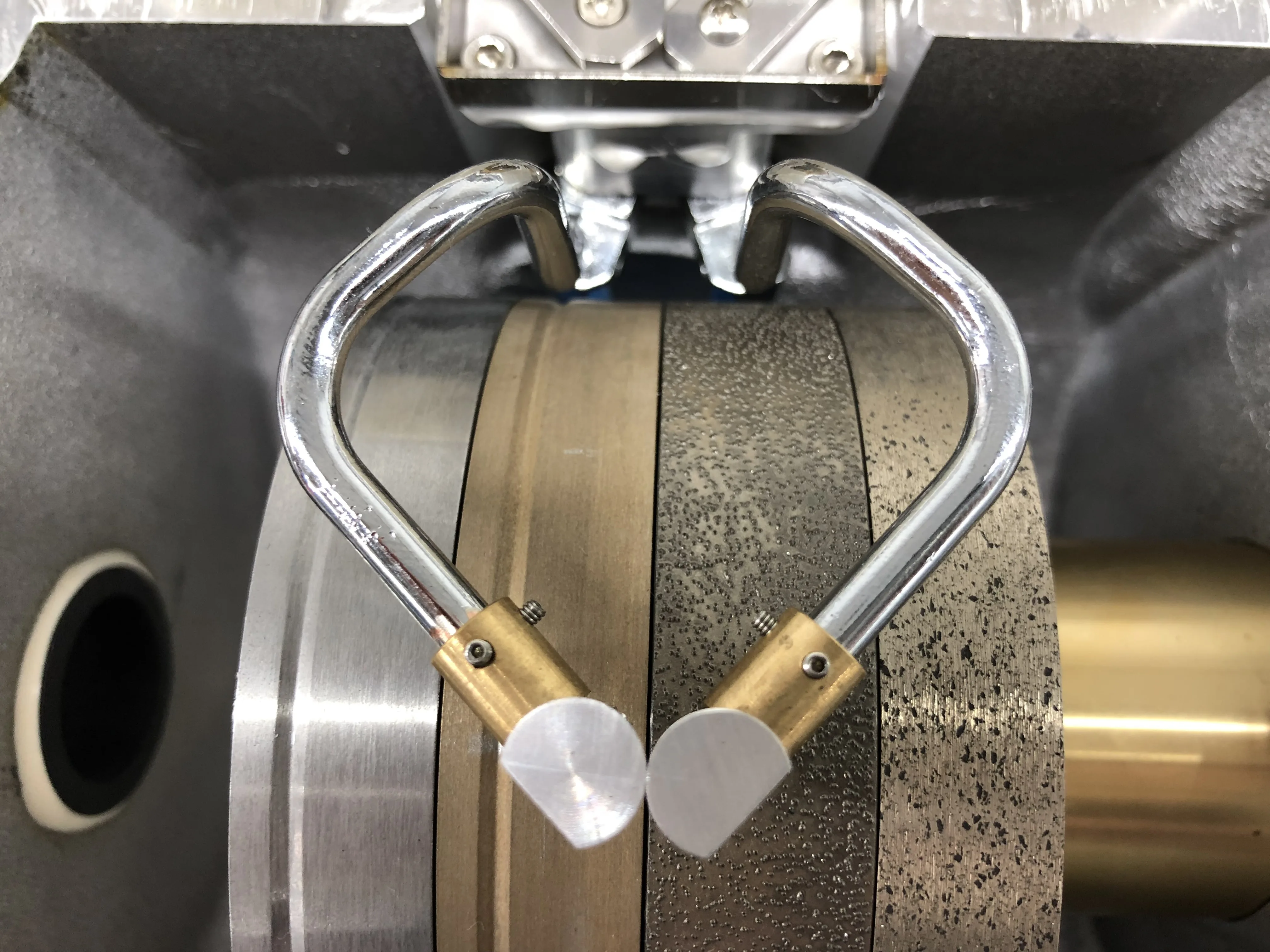 Рисунок 4 - Оптические приборы yyhc ALE-2000