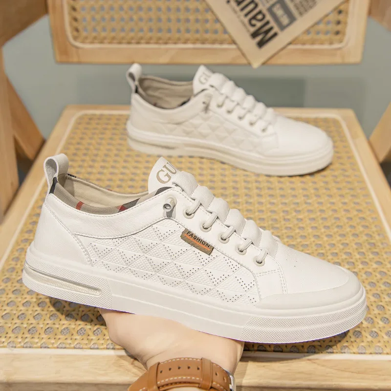 

Men's shoes spring new leather upper small white shoes trendy hundred take Korean version of casual sports shoes tide