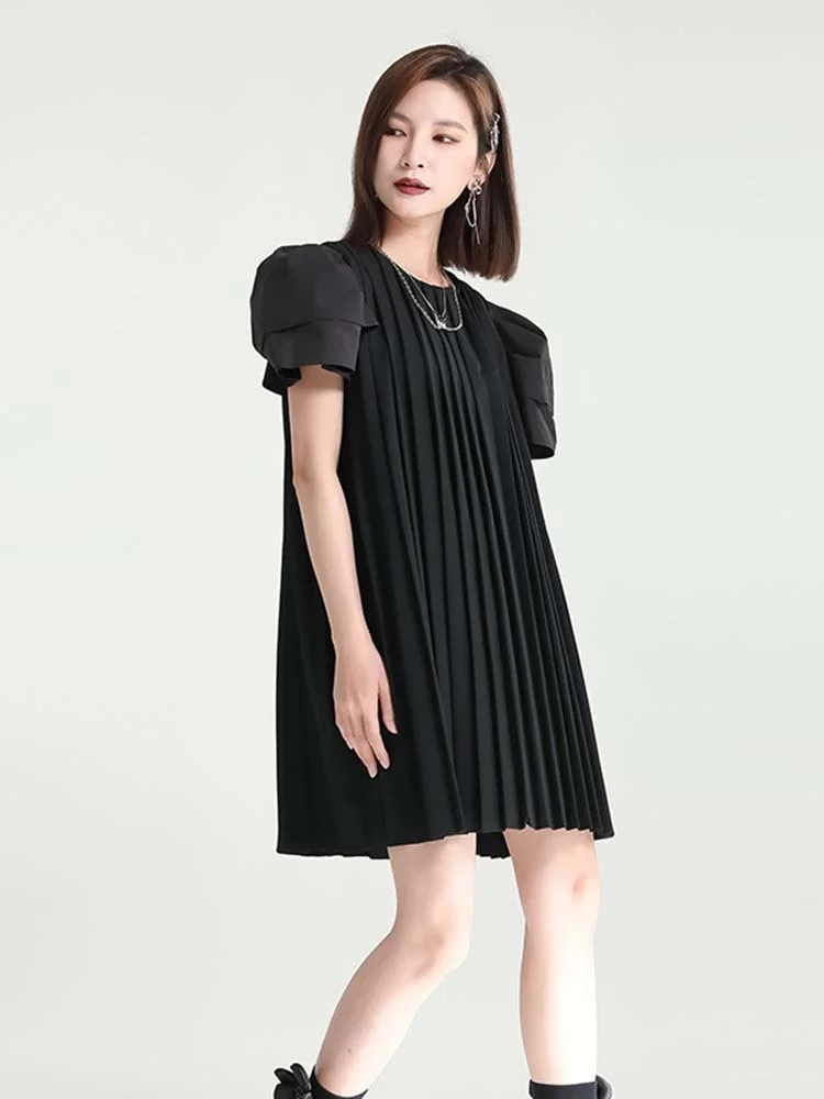 

Women Black Pleated Elegant Dress New Round Neck Short Puff Sleeve Loose Fit Fashion Tide Spring Summer 2022 M732