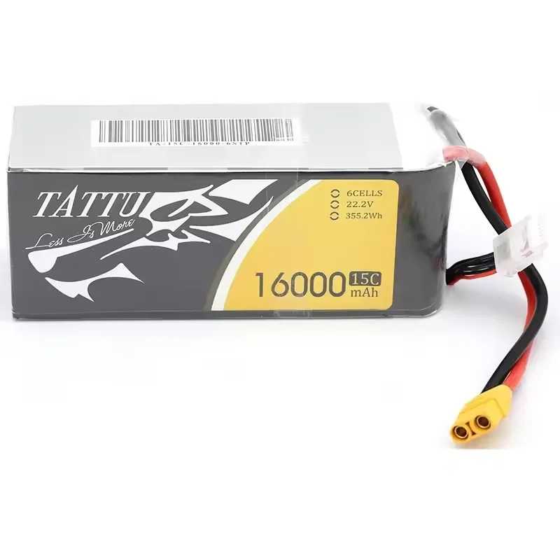 Batterie LiPo 6S 22000mAh 25C pour drone RC connectée à un drone, prête à l'emploi.