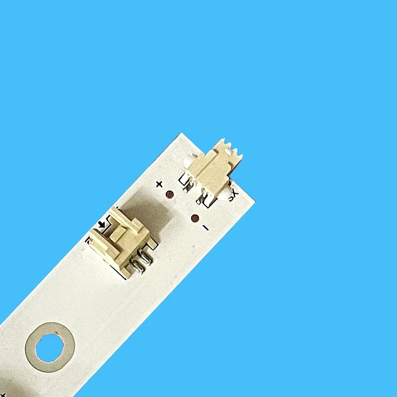 Рисунок 3 - фотовспышка для led65r6000u led65r710