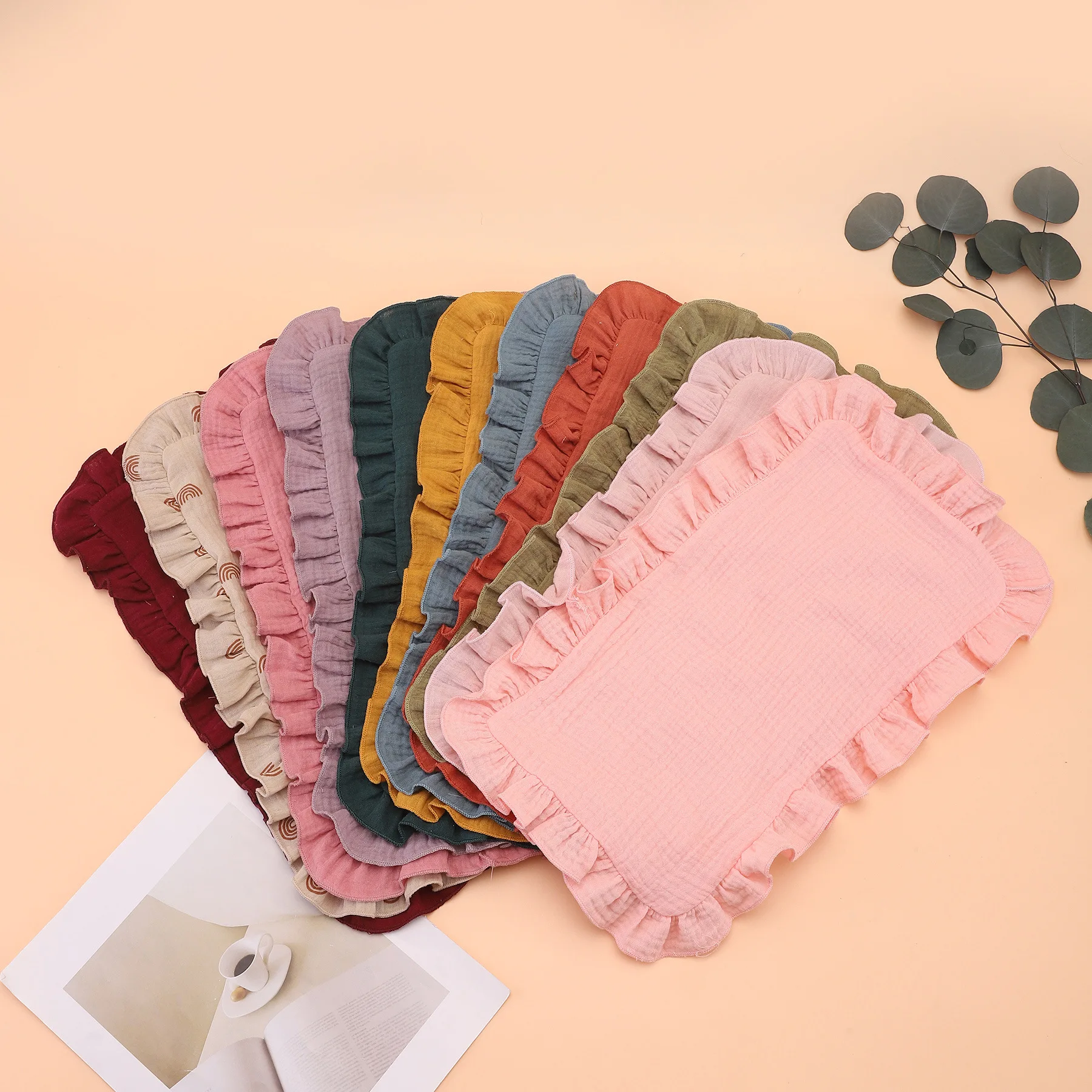 3-piece soft gauze cotton shoulder pad baby burp cloth with ruffles for newborns
