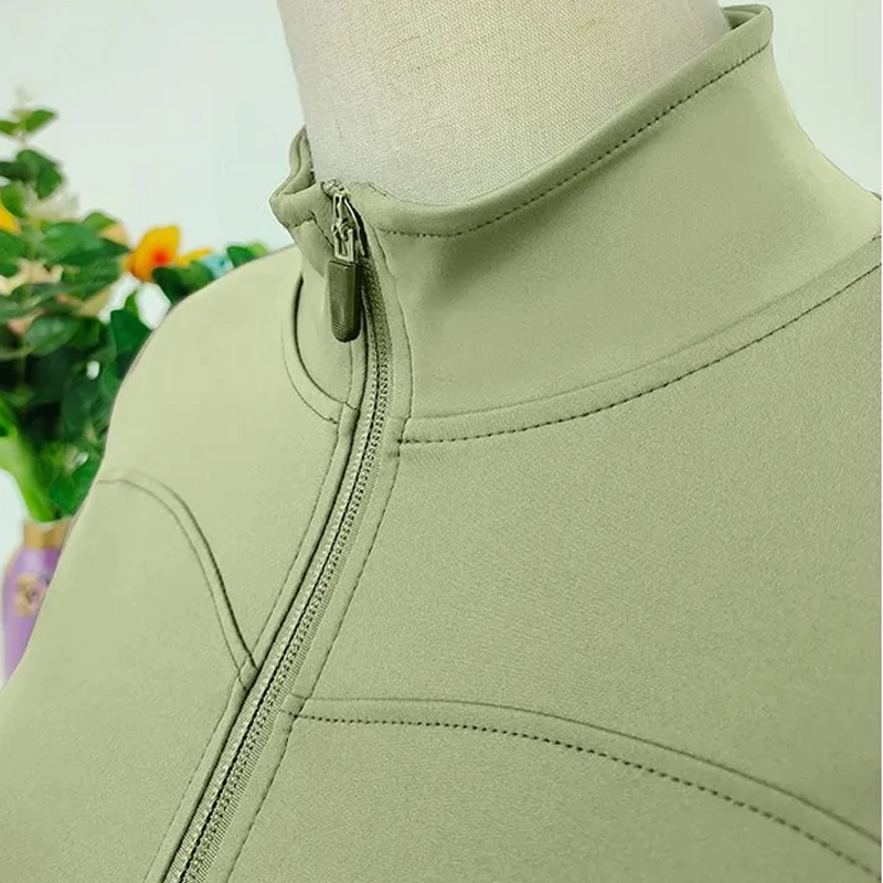 MXLLINA Winter Thermal Riding Horse Jacket Women Zipper Equestrian Coat Velvet Plush Thickened Sport Long Sleeve Top Clothing 4