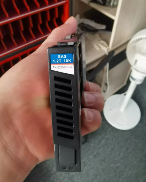 

Жесткий диск для 02350CGU 1,2 TB 10K 2,5 SAS OceanStor 18500 V1