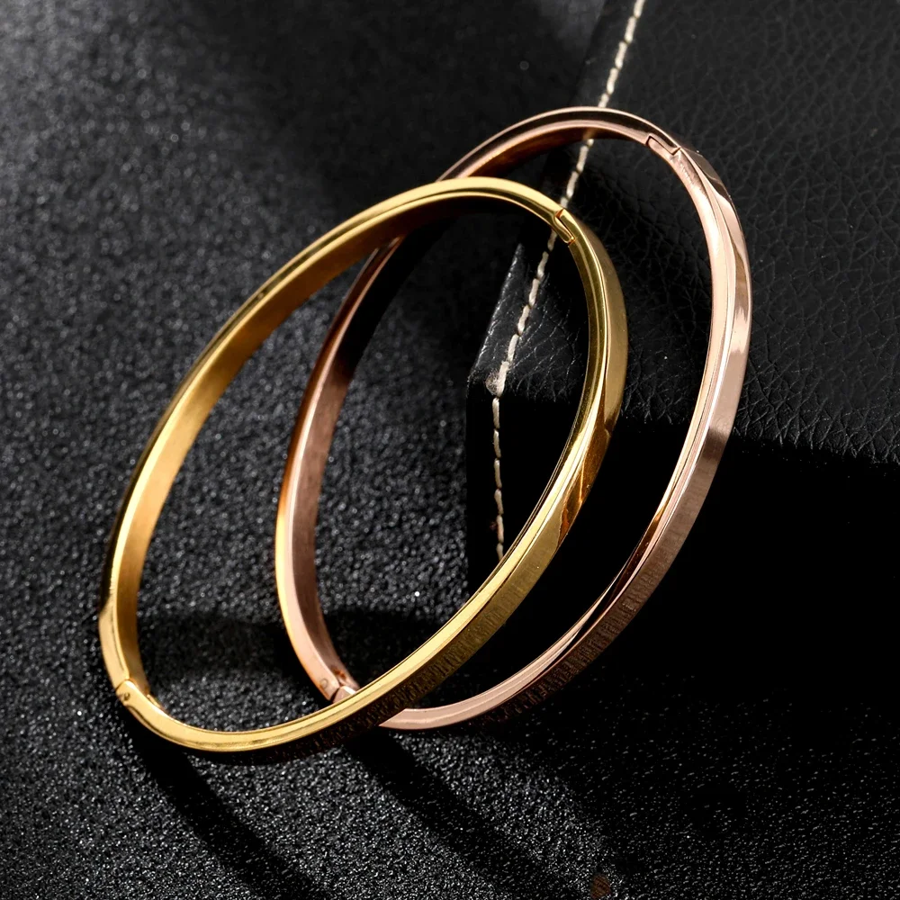 Stainless Steel Bracelet Simple Lovers Woman Men Stainless Steel Bracelets Charm Bangle Feminina Trendy Jewelry Couple Bracelet Gift