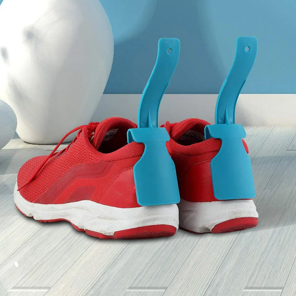 Two Pack Shoe Lifting Helper Plastic Shoe Horn Fits All Shoes - Image 1