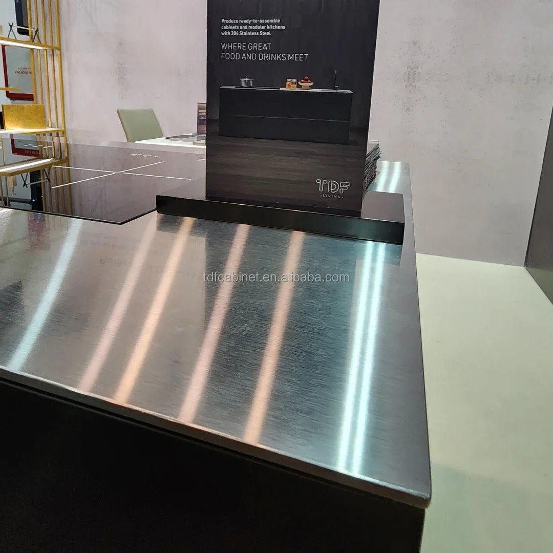 Manufacturer High Quality Luxury 304 Stainless Steel Modular Kitchen Kitchen Island Set PVD Powder Coating Whole House