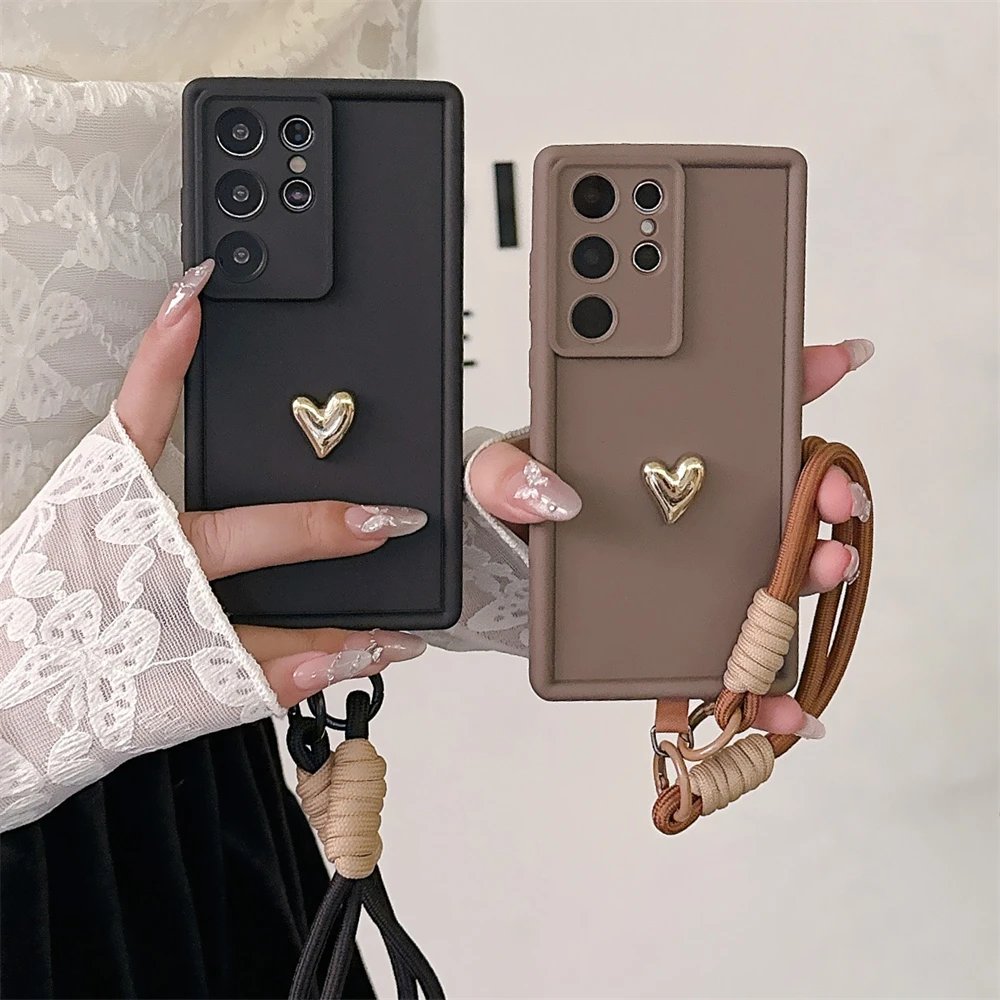 Elegant 3D Gold Love Heart Wrist Chain Silicone Phone Case Cover