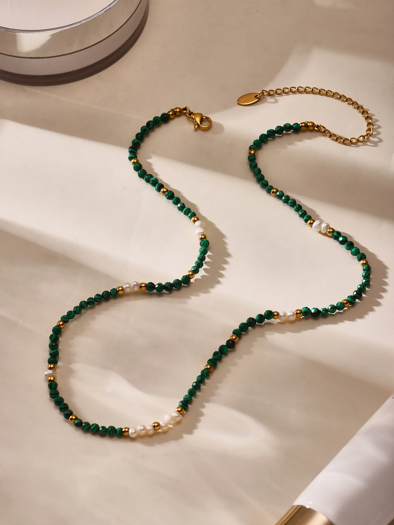 Malachit-Halskette für Frauen, Edelstahl, vergoldet, wasserdicht, Natursteine, Kette, weiblich, Mädchen, Schmuck, Geschenk – Detail 9
