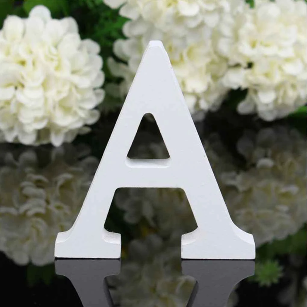 Letras do alfabeto de madeira grande branca, ornamento de parede portátil, adereços resistentes ao desgaste, Home Shop Decoração, 8cm, 26