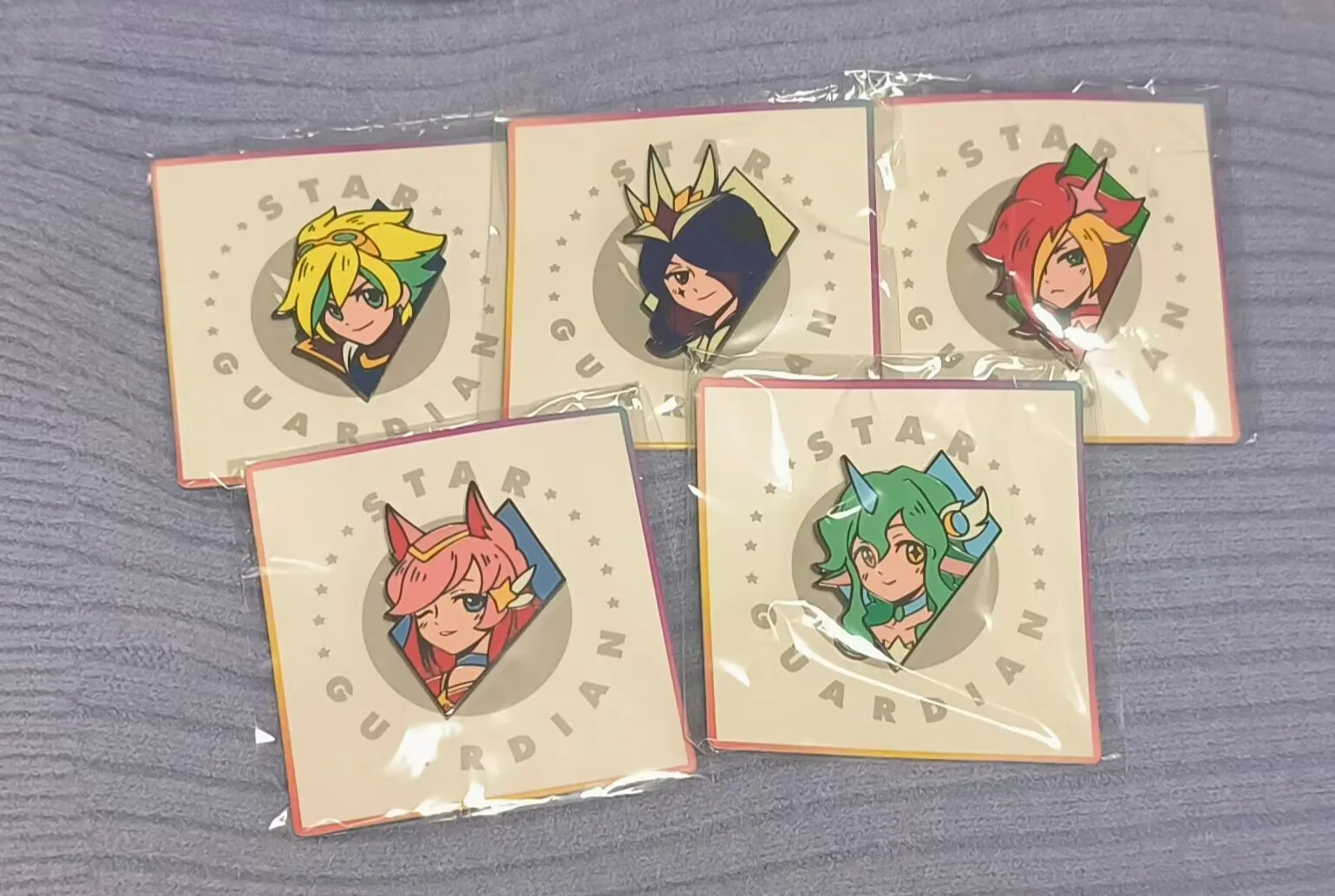 

Authentic RIOT Games League of Legends Merch Star Guardian Team Pin Set pin pack OOP RARE fortune ahri ez ahri soraka Syndra