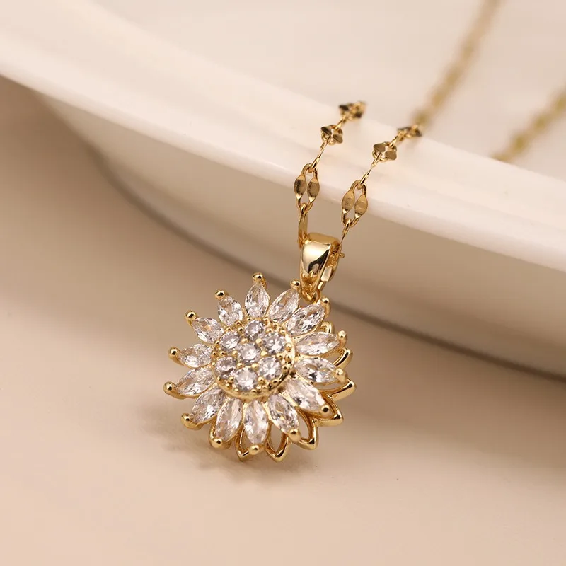 Double Layered Rotatable Sunflower Necklace Women's Collarbone chain Holiday Gift pendant necklace