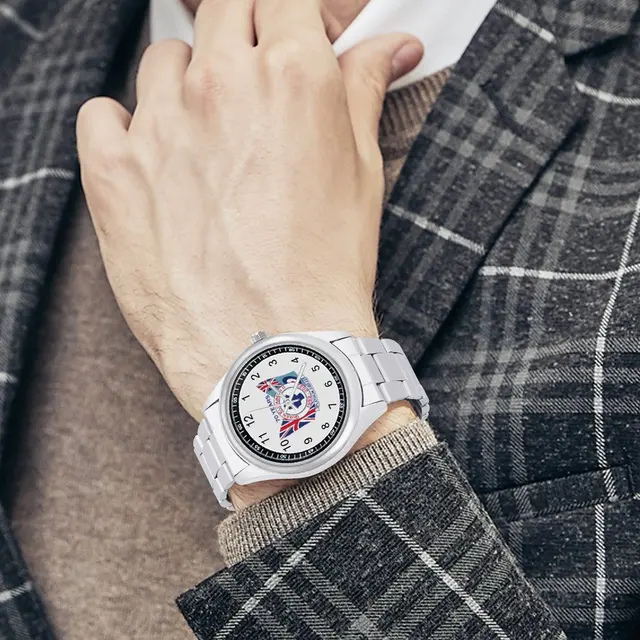 『エリザベス女王プラチナ・ジュビリー・』 世界限定1,952体 Amazon.co.jp: 『エリザベス女王プラチナジュビリー』 世界限定