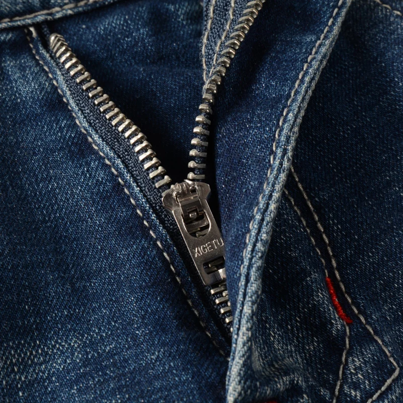 Fashion Vintage Men Jeans Retro Blue Elastic Slim Fit Hole Ripped Jeans Men Straight Trousers Embroidery Designer Denim Pants