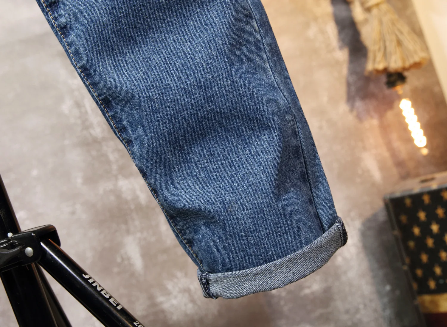 Men jeans Denim Pants hole long Zipper Ripped Narrow Pants Men Jeans Trendy Pants blue jeans for men