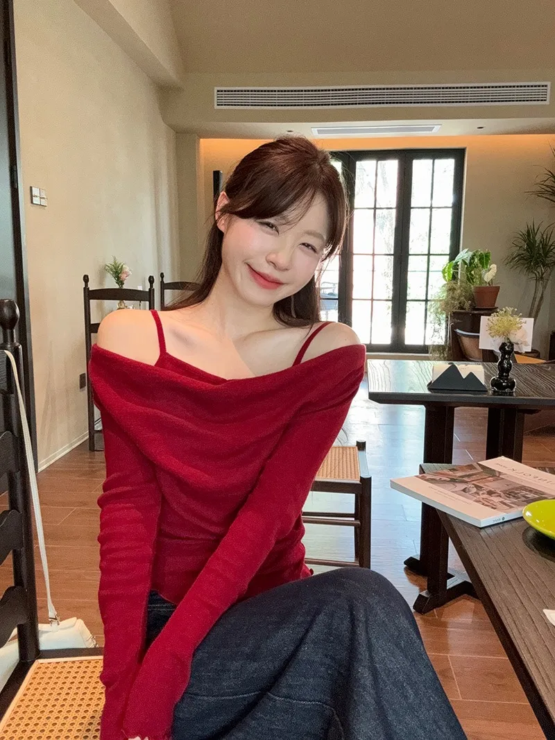 Fake Two-piece Off Shoulder Long Sleeve T-shirt Women's Sexy Slash Neck Flare Sleeve Base Shirt Top Autumn Casual Slim Fit Tops