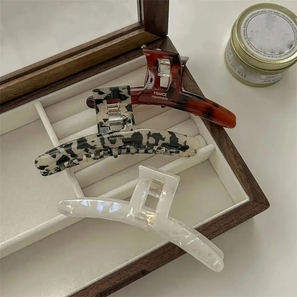 

Geometric Acetate Oversize Claw Clip Letter T Shape Leopard Shark Clip Korean Style Hair Accessories Transparent Hair Claw