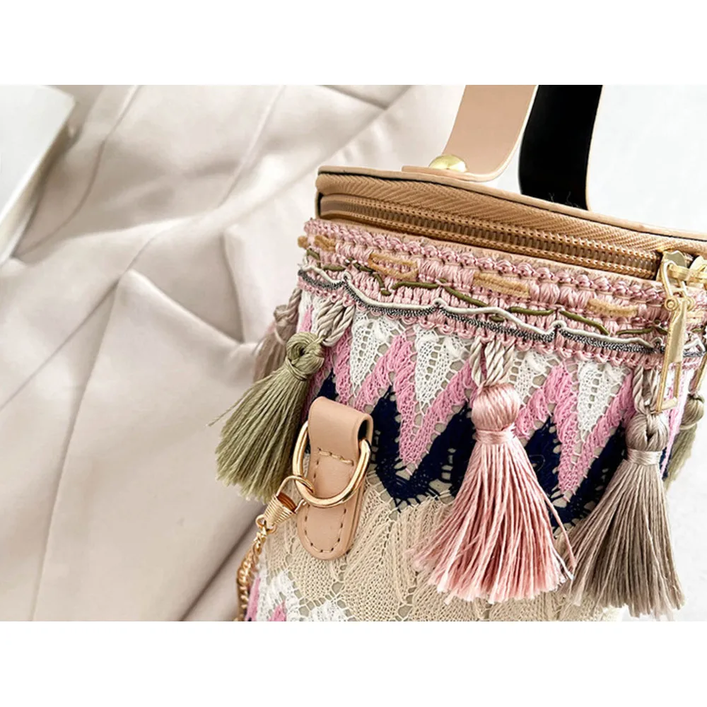 Kleine, zylindrische Handtasche im ethnischen Stil für Damen im neuen Trend 2024, Umhängetasche mit Quaste, personalisierte Tasche_voghion.com