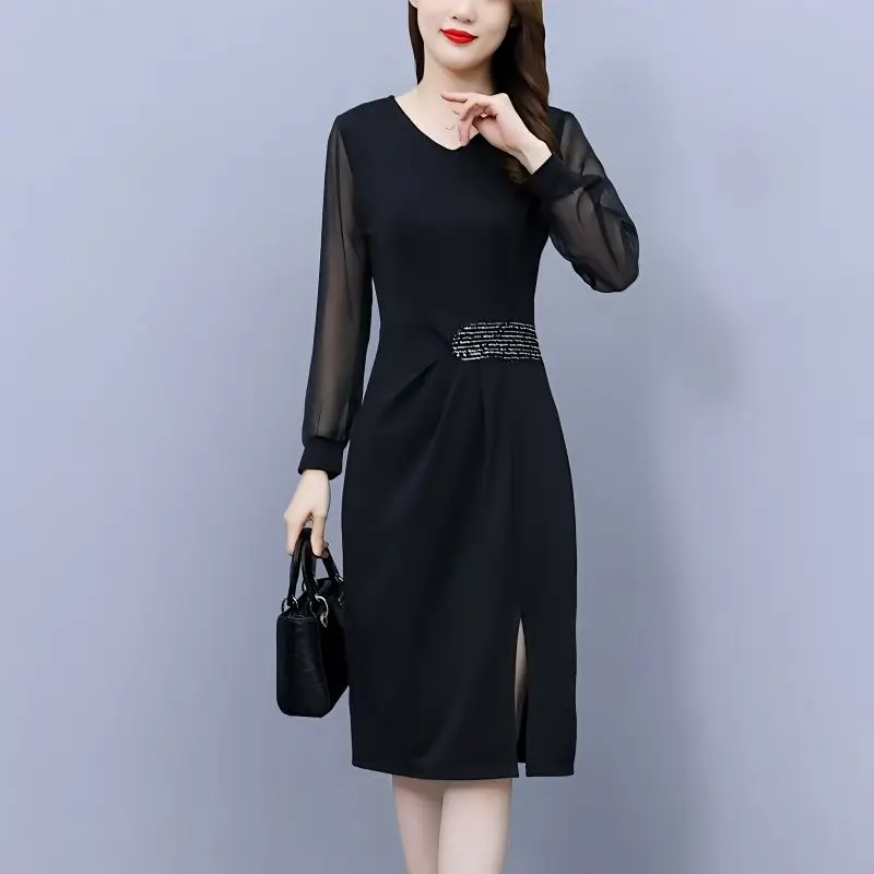 

Long Sleeve Dress Female 2023 Autumn New Mid length Bottom Pullover Dress V Neck Long Sleeve Split Black Dress Female Tops