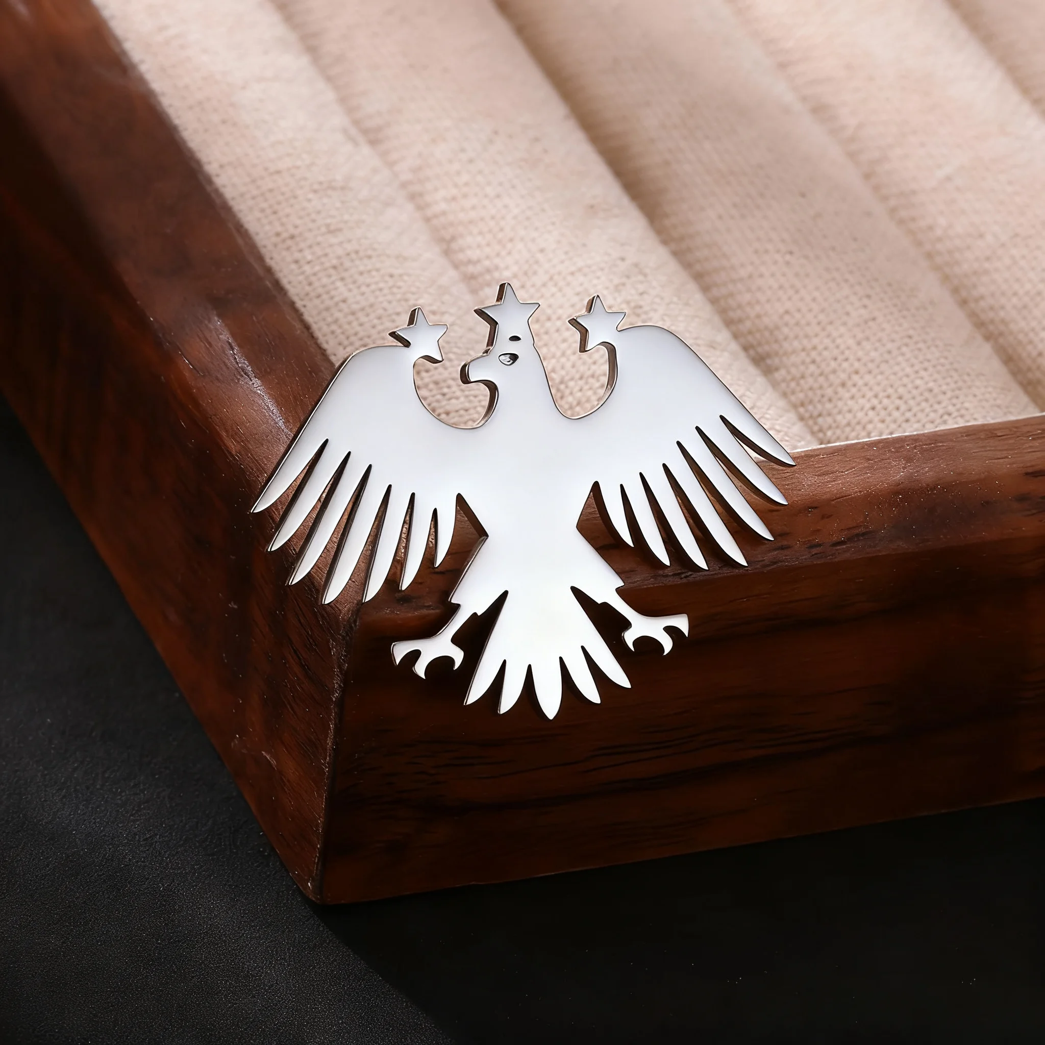 Gold Punk Eagle Brooch Jewelry