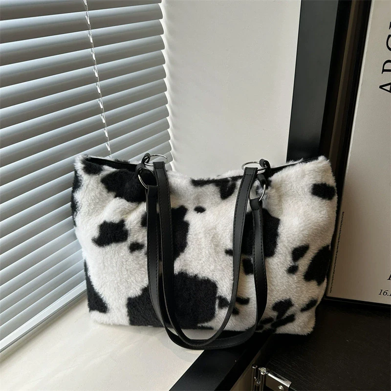 Large Capacity Shopper Bags For Women Winter Travel Tote Bag Cow Printing Plush Shoulder Bag Ladies Designer Handbag