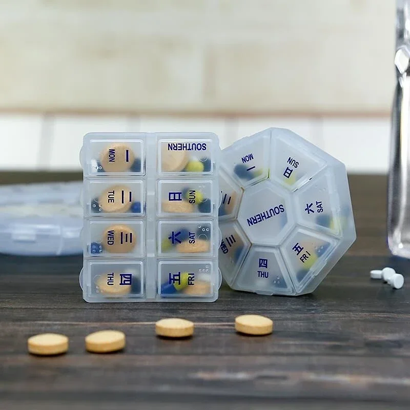 Transparent 8-Grid Sealed Pill Organizer