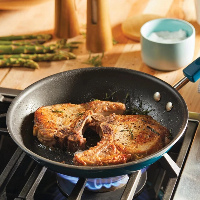 Rachael Ray 3-Piece Porcelain Enamel, Non-Stick, Skillet Set, Marine Blue